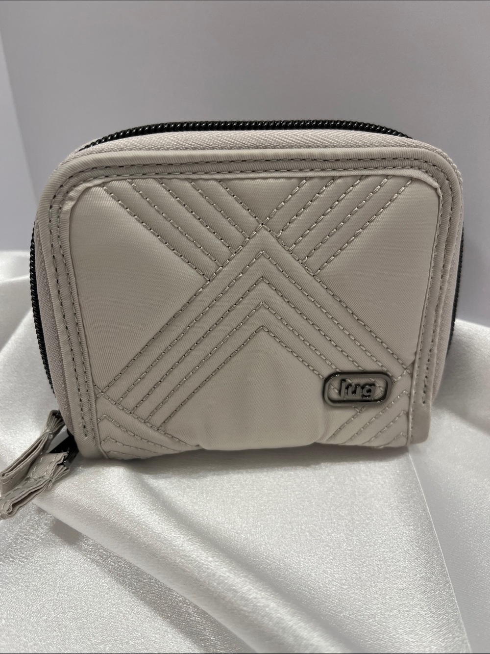 LUG - NWOT - Splits 2 Compact RFID Wallet - Only 1 available now in Rosy Glow - Picture 4 of 16